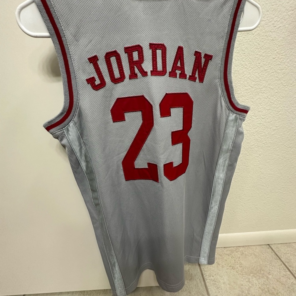 Bundle of Jordan Kids Air 23 Jersey Set - Gray and Black - Picture 3 of 11